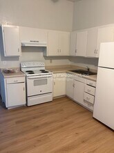 2 Bedroom 1 Bath - 65976 1b floor plan